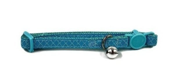 cat-gifts-hamper-delight-gift-hampers-pet-cat-collar