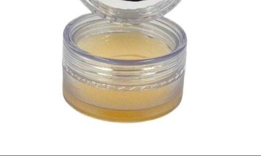 hamper-delight-gift-hampers-chocolate-lip-balm