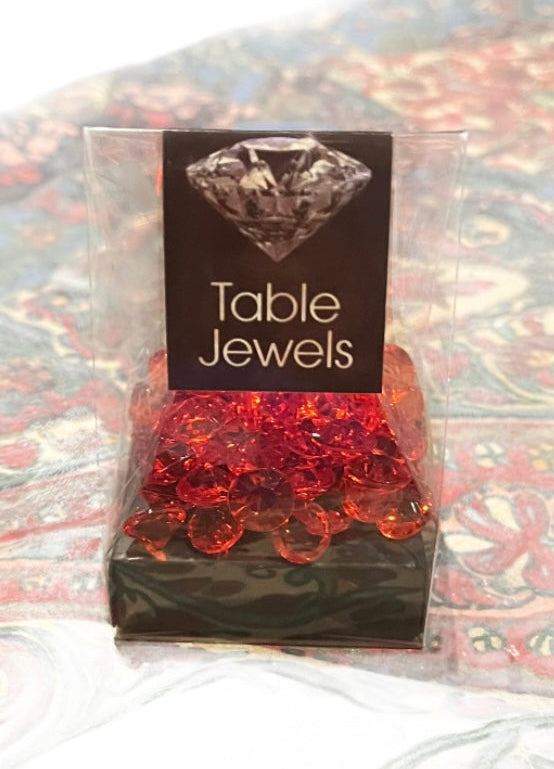 hamper-delight-gift-hampers-custom gifts-red-ruby-table-jewels-gift