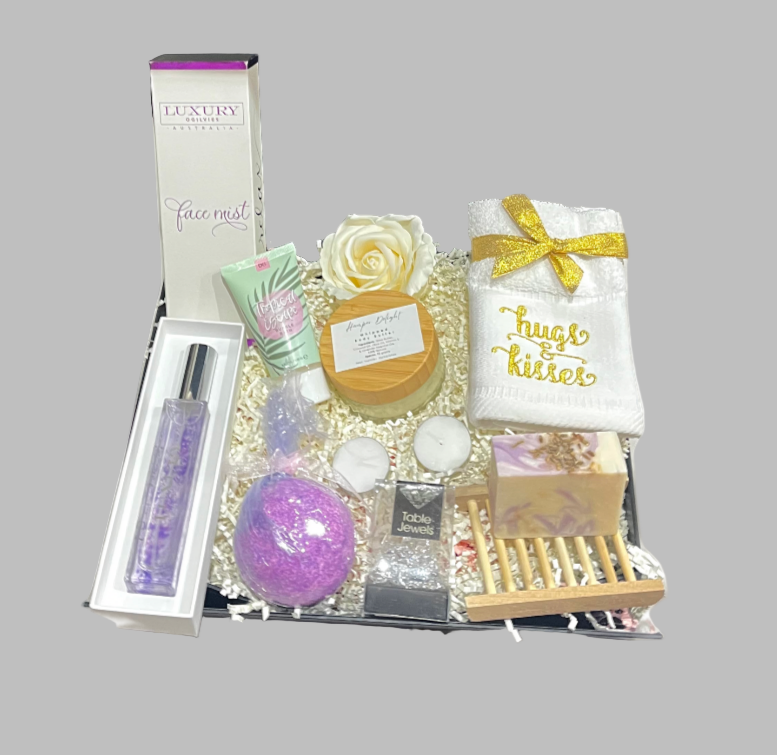 hamper-delight-gift-hampers-gift-hamper-of-luxuries-bomb