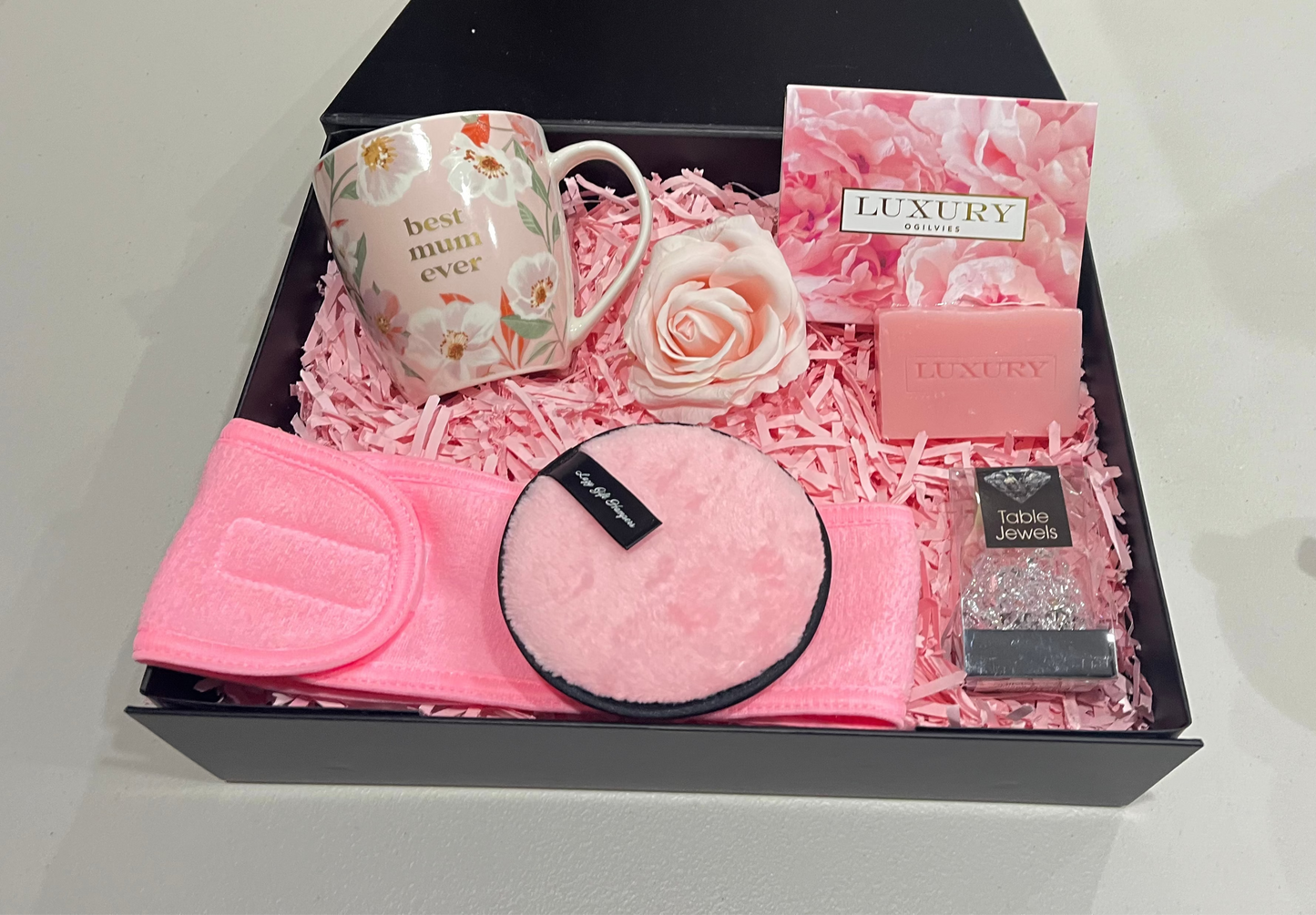 hamper-delight-gift-hampers-gift-ideas-for-mum-gift-box