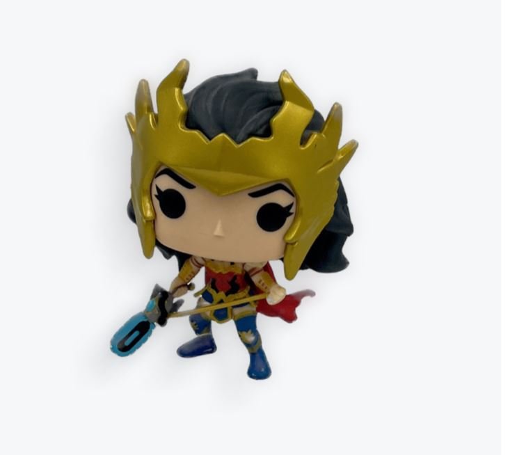 hamper-delight-gift-hampers-gift-present-wonder-woman-doll