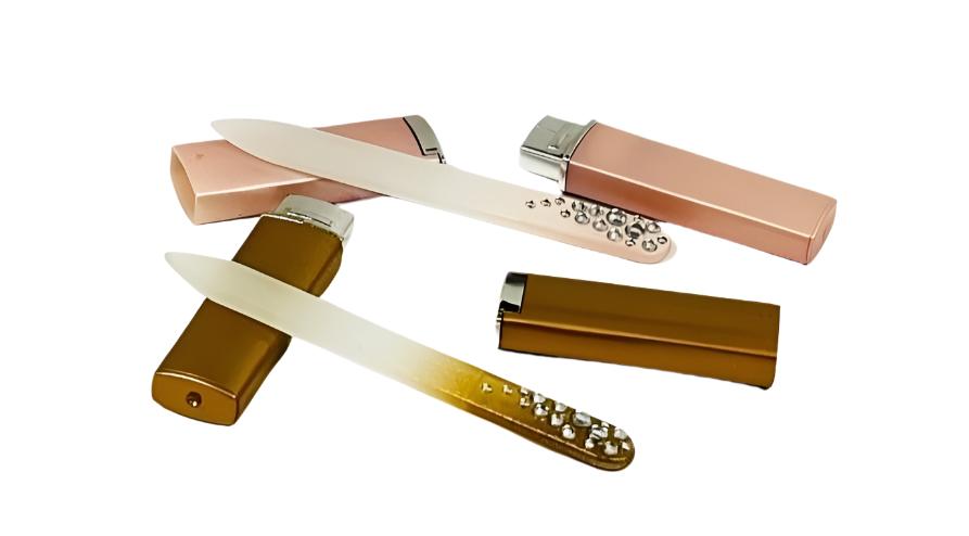 gift-hamper-for-her-red-elegance-gift-hampers-nail-file