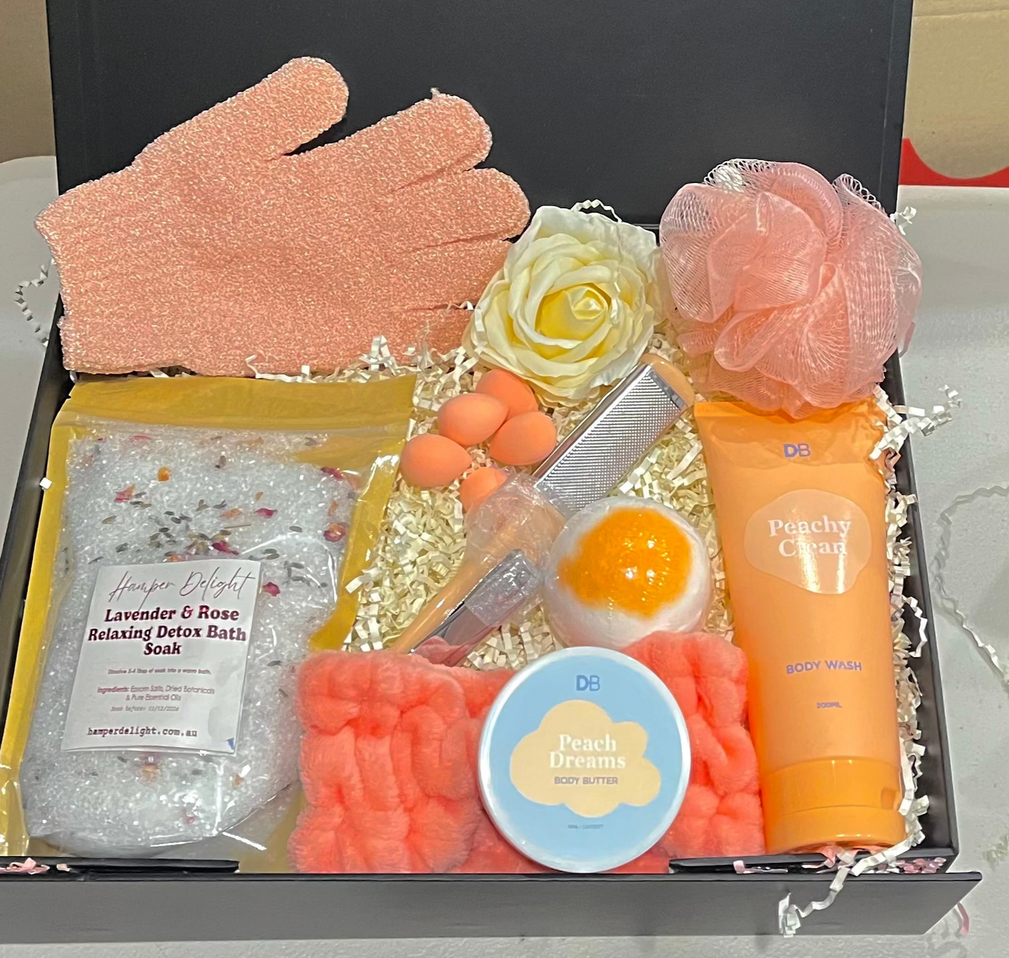 hamper-delight-gift-hampers-hamper-for-her-pamper-gift