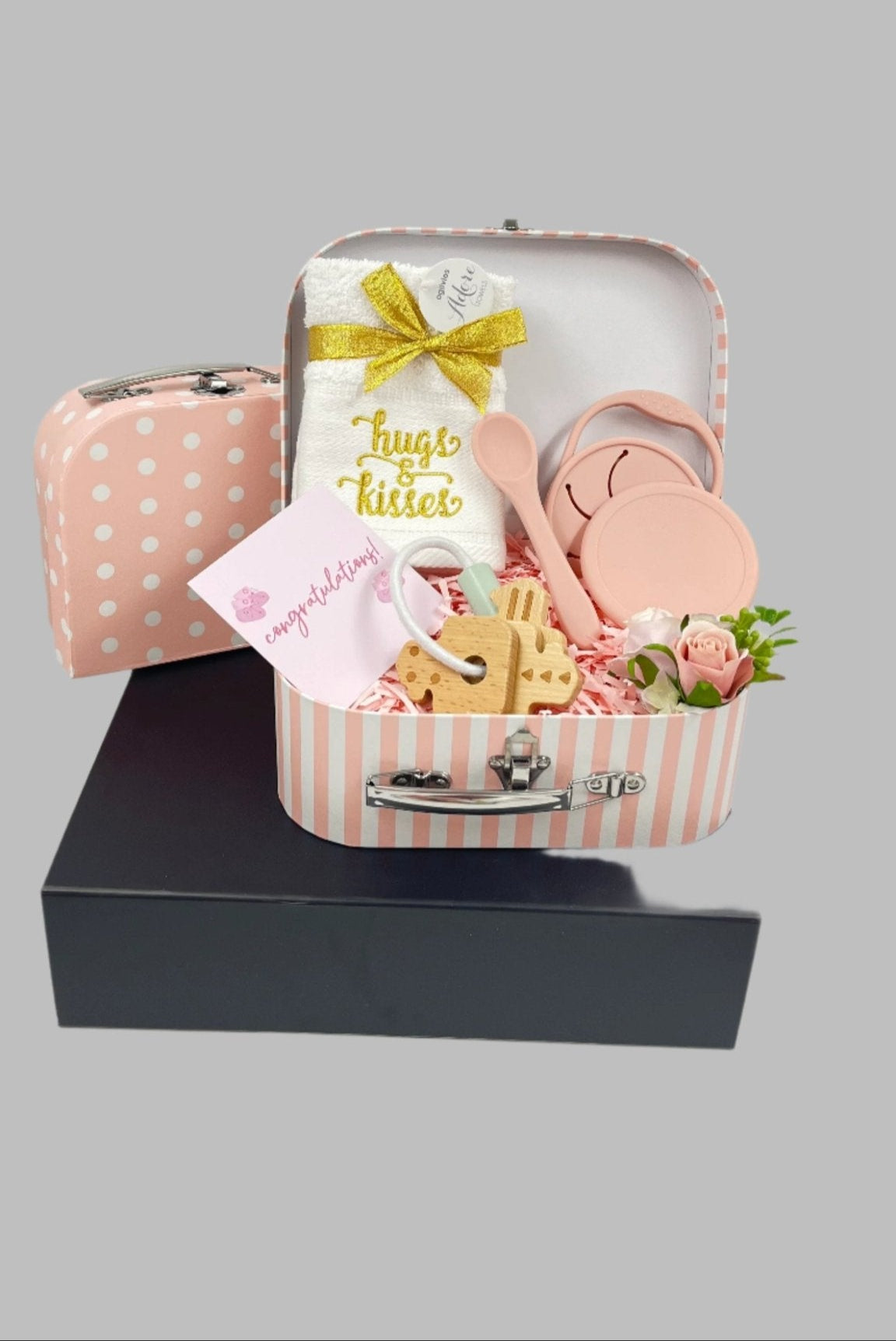 hamper-delight-gift-hampers-newborn-hampers-gift-teddy-bear-gift