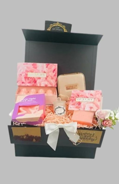 gift-hamper-for-her-glamourous-luxe-lazy-gift-hampers