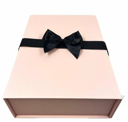 Gift-hamper-for-her-Rose-pamper-gift-Lazy-gift-hampers-box