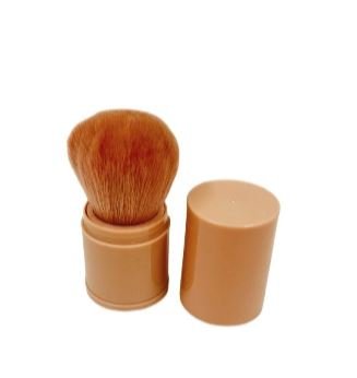 gift-hamper-for-her-travel-gift-brush