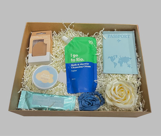 hamper-delight-gift-hampers-blue-sky-travel-gifts-for-her