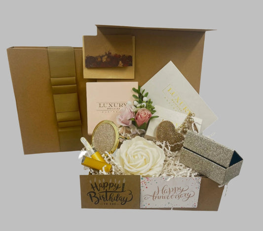 hamper-delight-gift-hampers-gift-present-feel-the-glamour