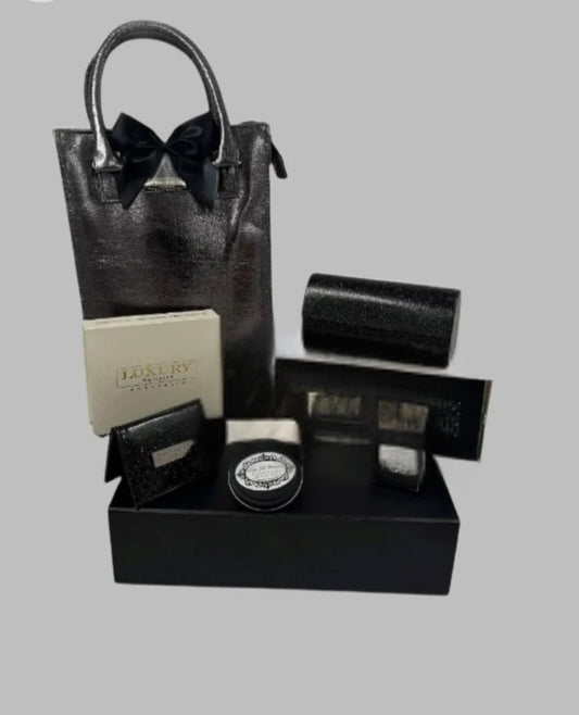 hamper-delight-gift-hampers-gift-present-luxury-cooler-bag