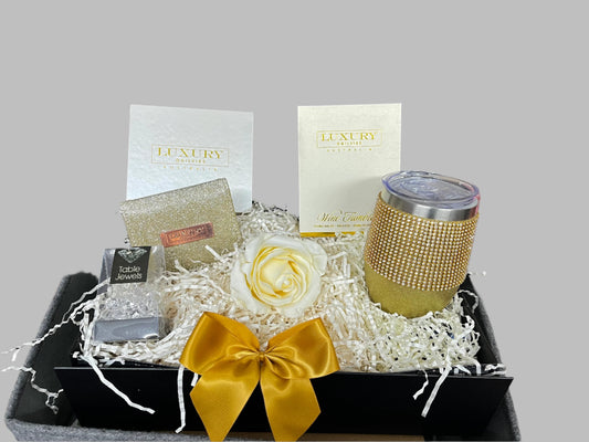 hamper-delight-gift-hampers-golden-glamour