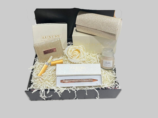 hamper-delight-gift-hampers-luxury-hamper-for-her-golden-glamour