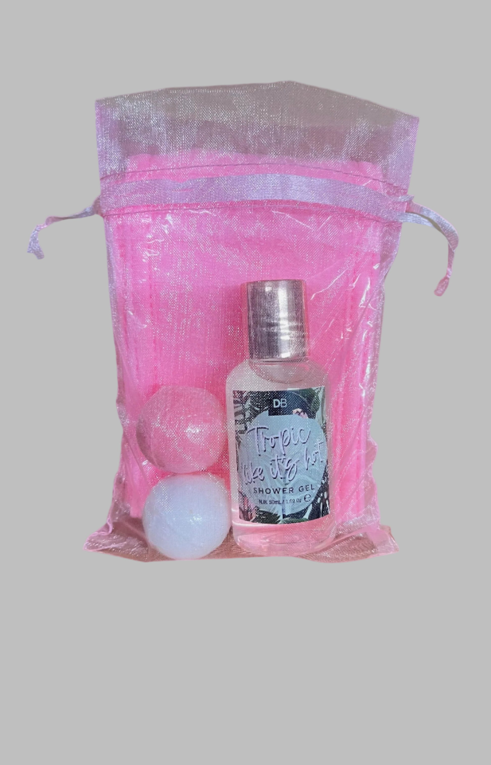 hamper-delight-gift-hampers-pink-gift-bag