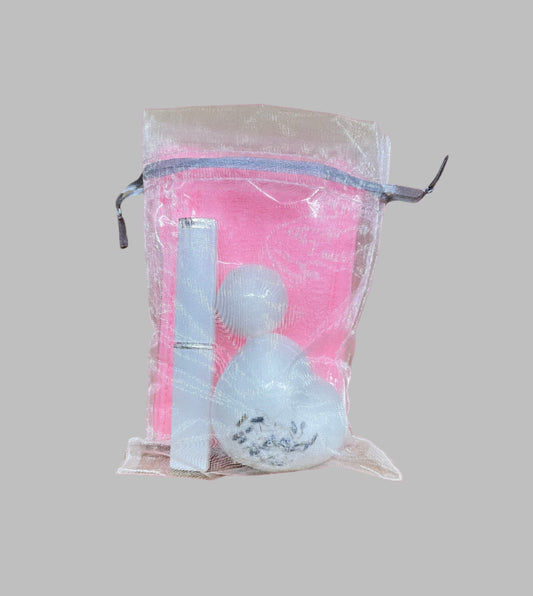 hamper-delight-gift-hampers-pinky-white-gift-bag