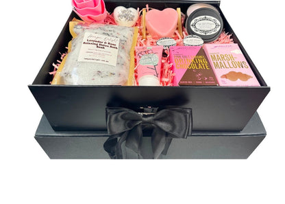 luxury-gift-hamper-relaxation-hamper-delight-gift-hampers-box