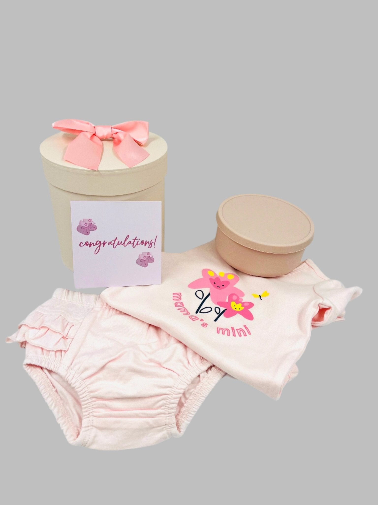 Newborn-Gift-Hamper-Cute-beginnings-lazy-gift-hampers 