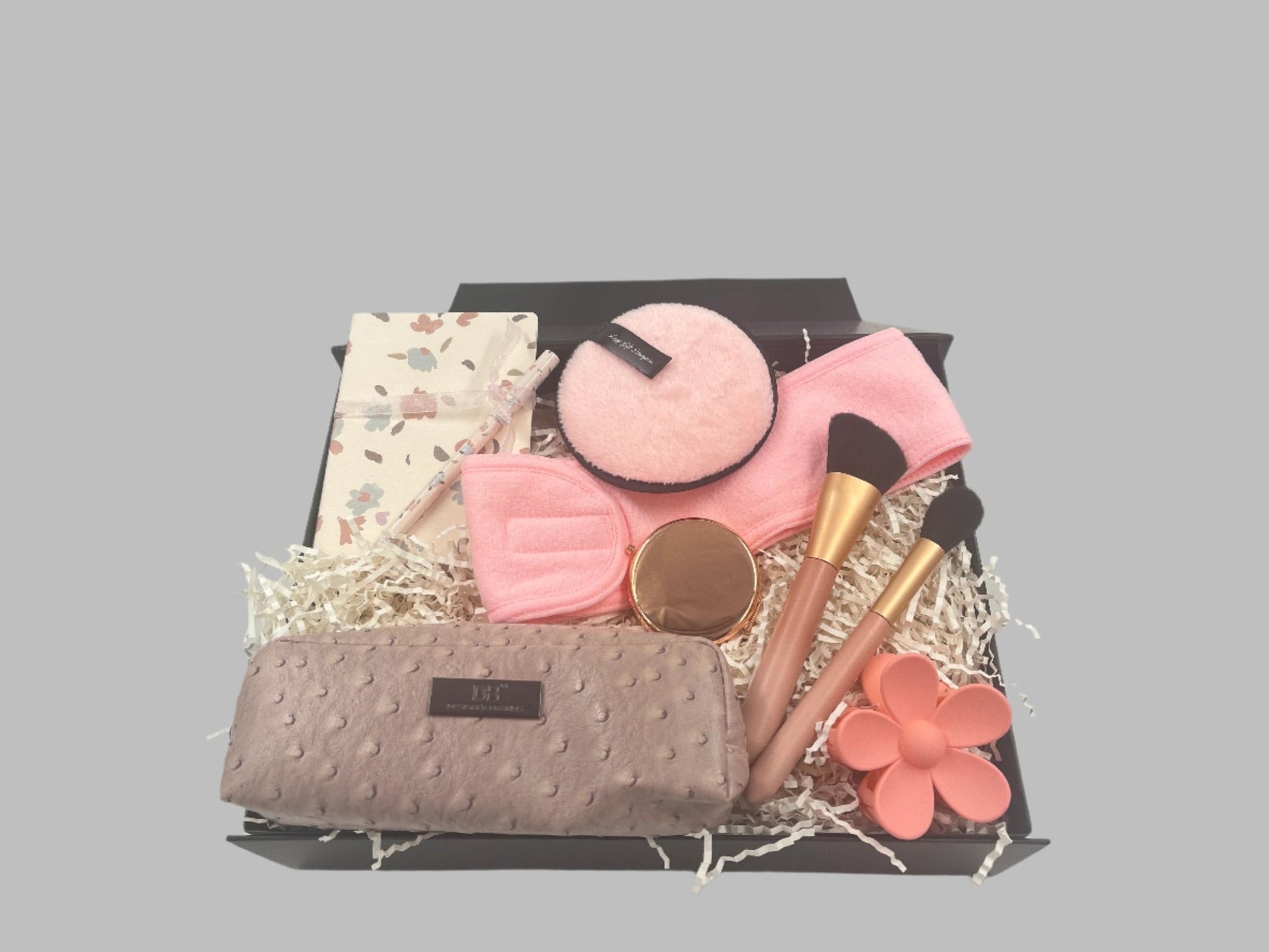 Hamper-delight-pretty-In-pink-gift-hamper-gift-hampers