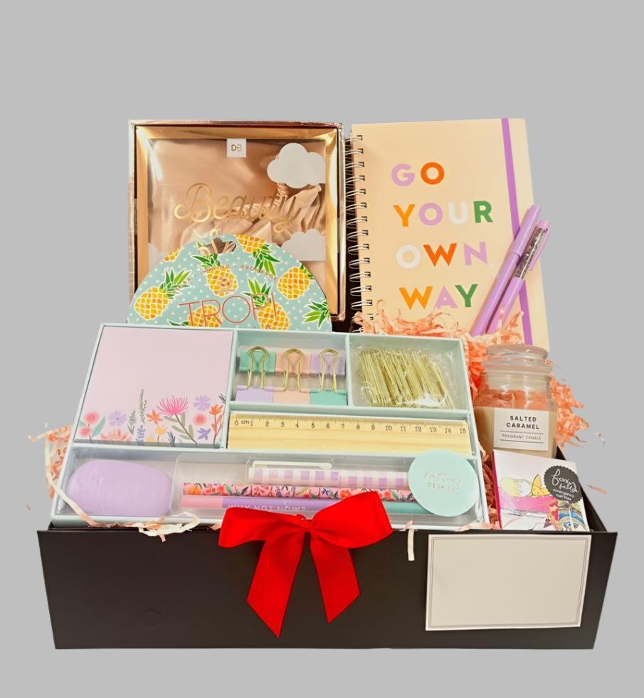 travel-presents-for-her-out-of-town